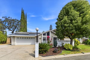 002_F8_5905 Lucinda Ln