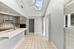 016_F8_5905 Lucinda Ln