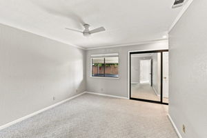 025_F8_5905 Lucinda Ln