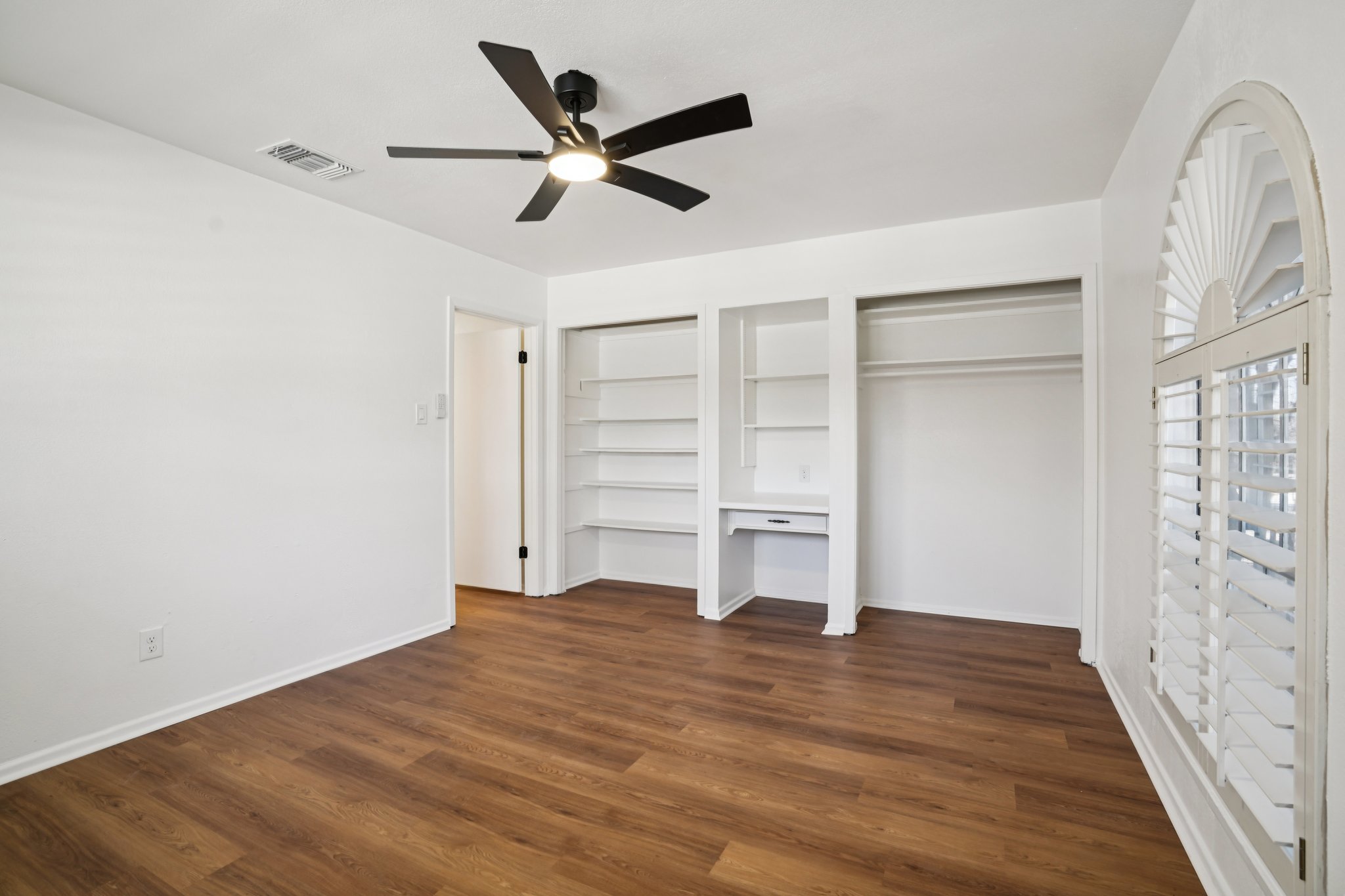 Rimkus Dr-S2702-036.jpg