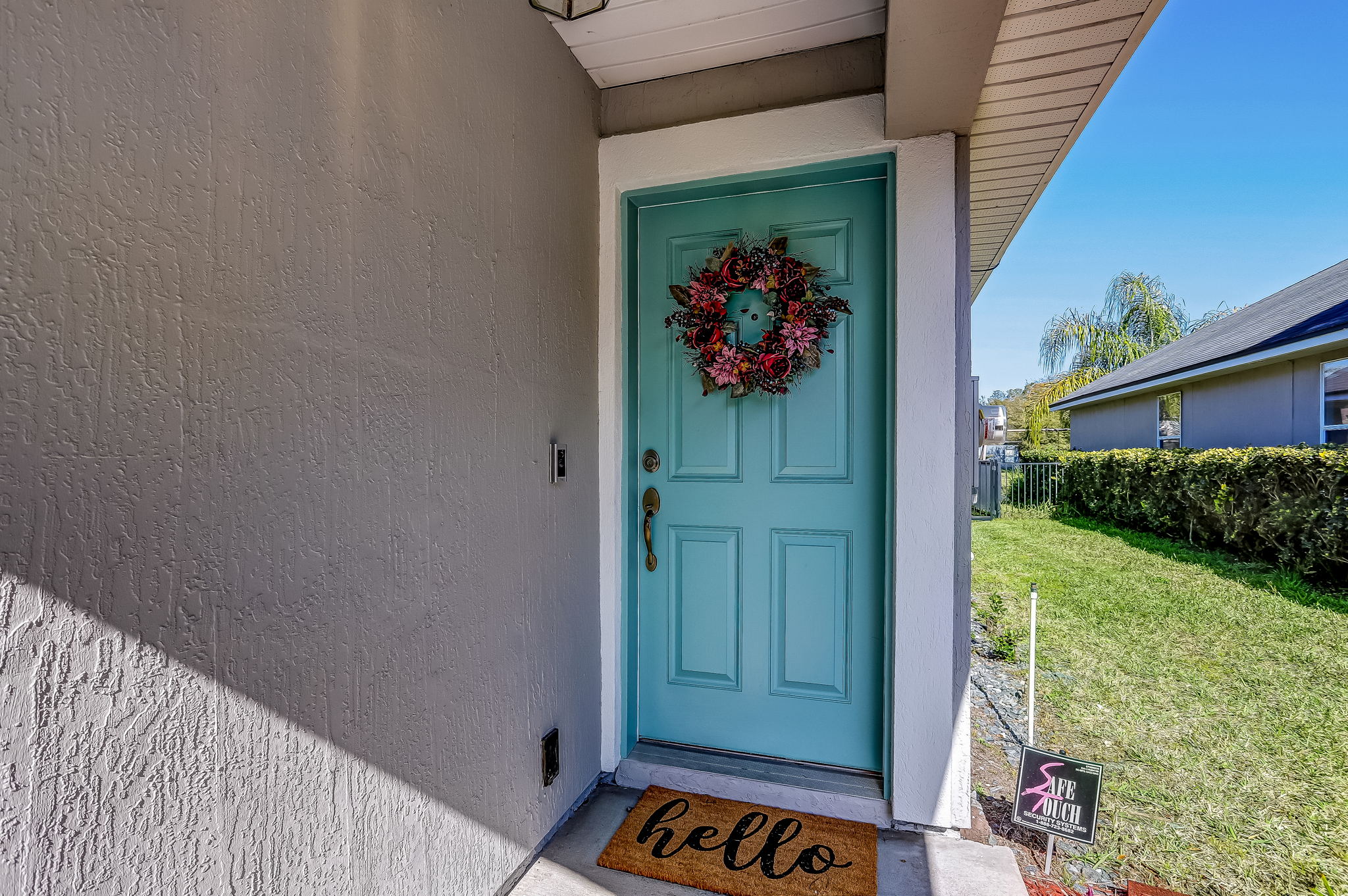 Front Entry Detail