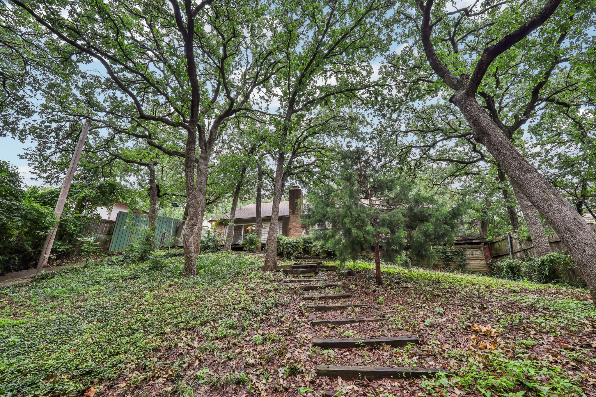 Mountainwood Dr-1106-037.jpg