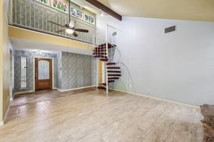 Mountainwood Dr-1106-006.jpg