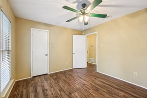Mountainwood Dr-1106-022.jpg