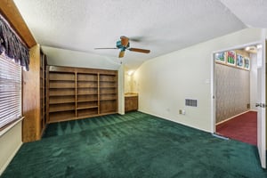 Mountainwood Dr-1106-027.jpg