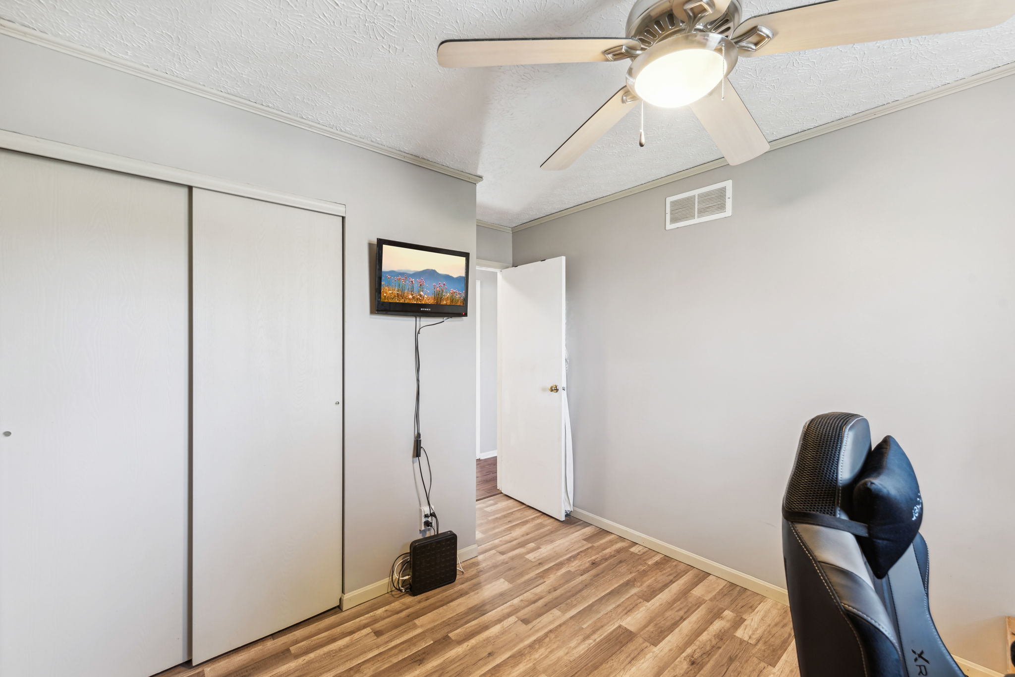 24_Interior