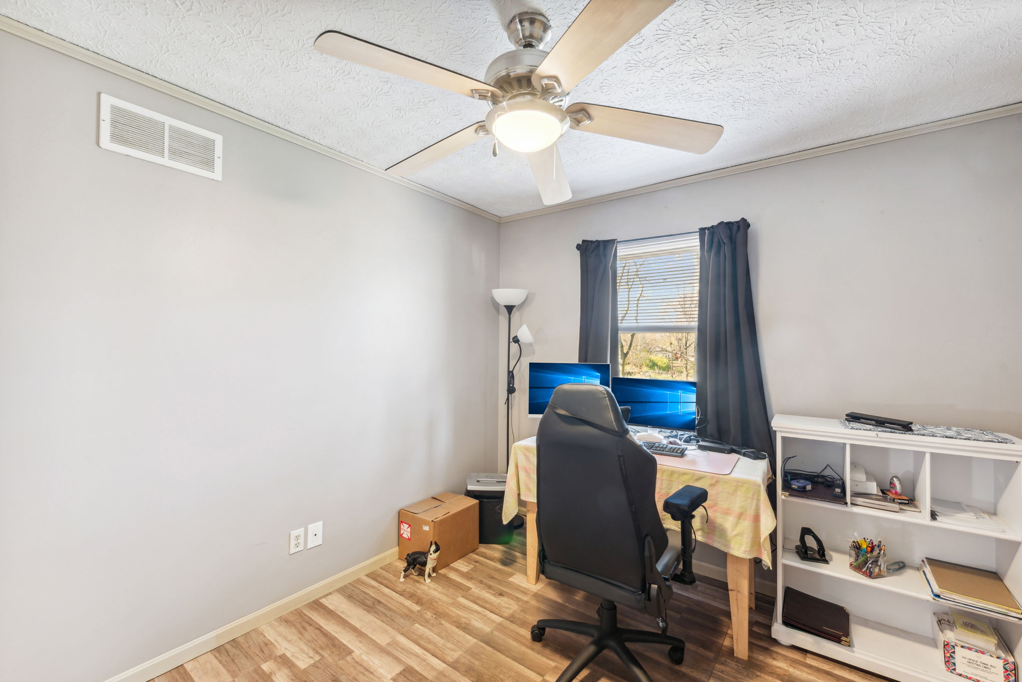23_Interior