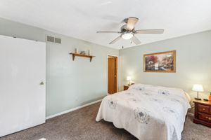 13_Interior