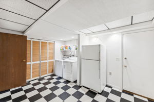 28_Interior