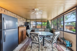 5909 NW 72nd Pl_031.jpg