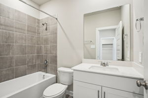 Houston - Kemah Crossing - 591 Avisa Dr, Kemah, TX 77565 - 020