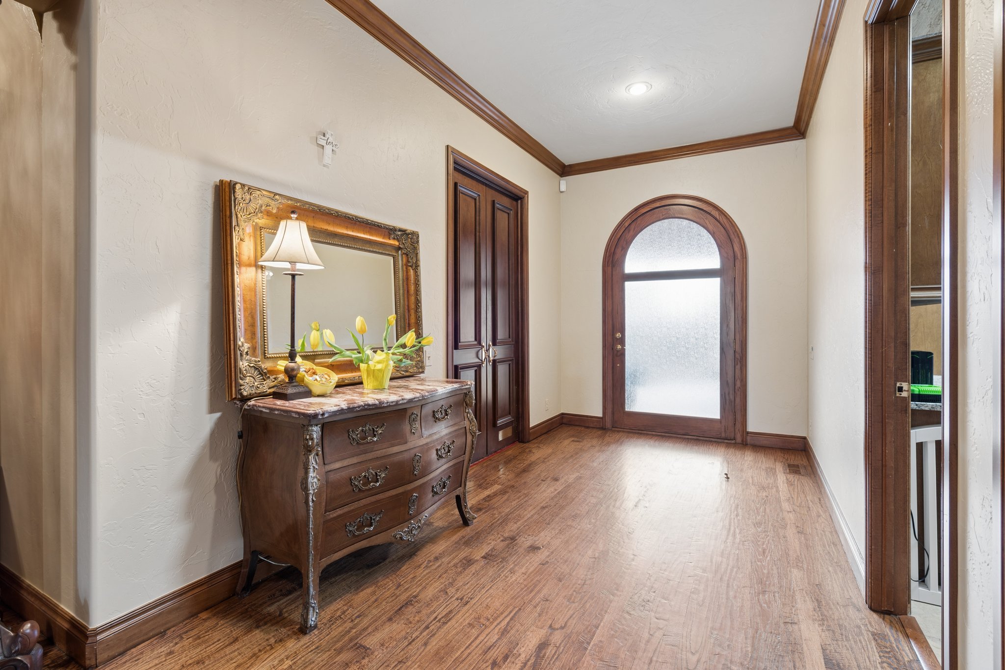 5912 Chestnut Ct_006.jpg