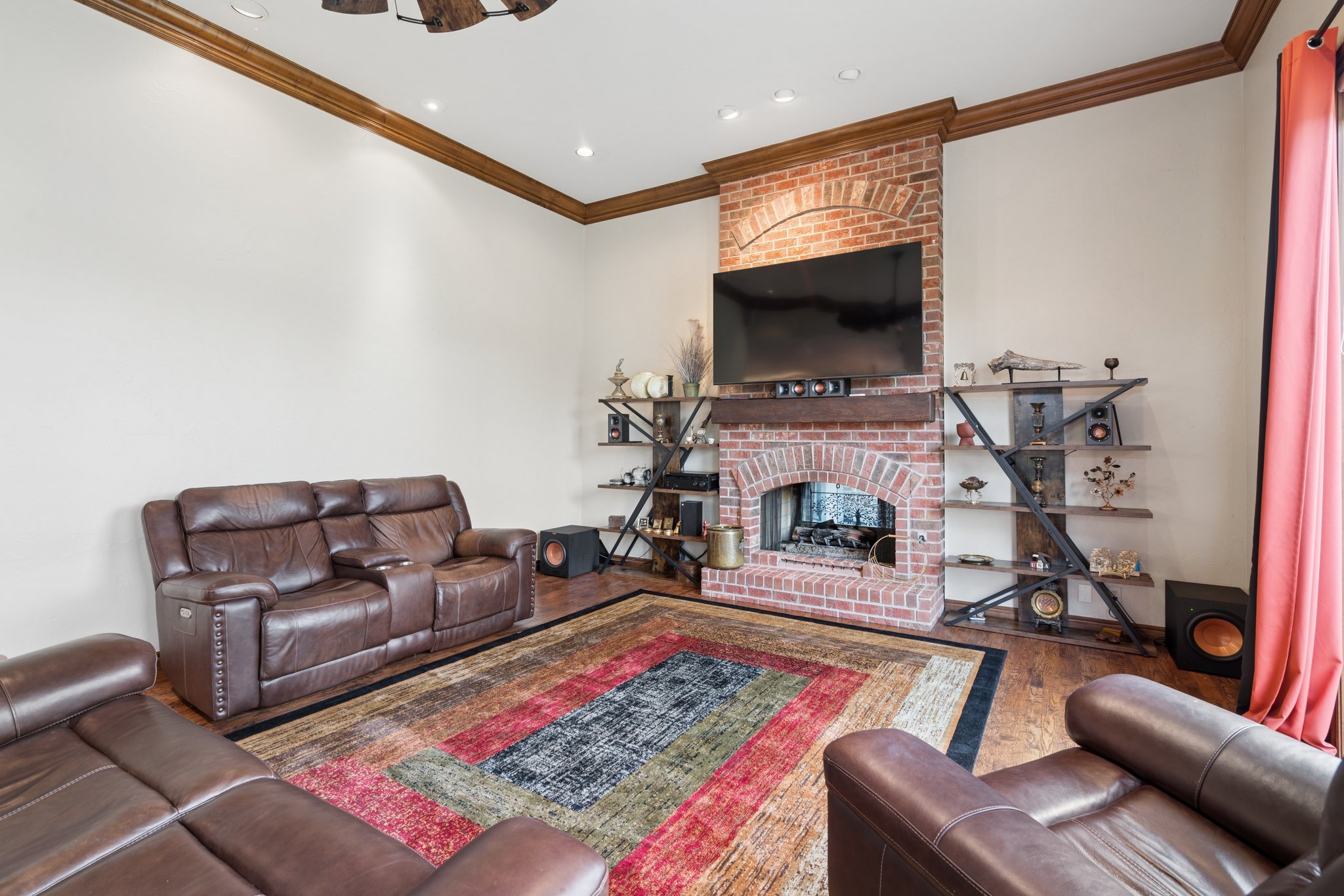 5912 Chestnut Ct_011.jpg