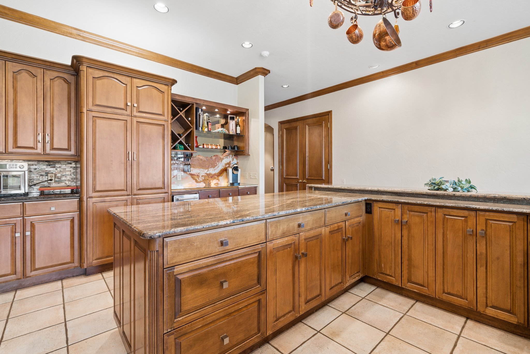 5912 Chestnut Ct_017.jpg