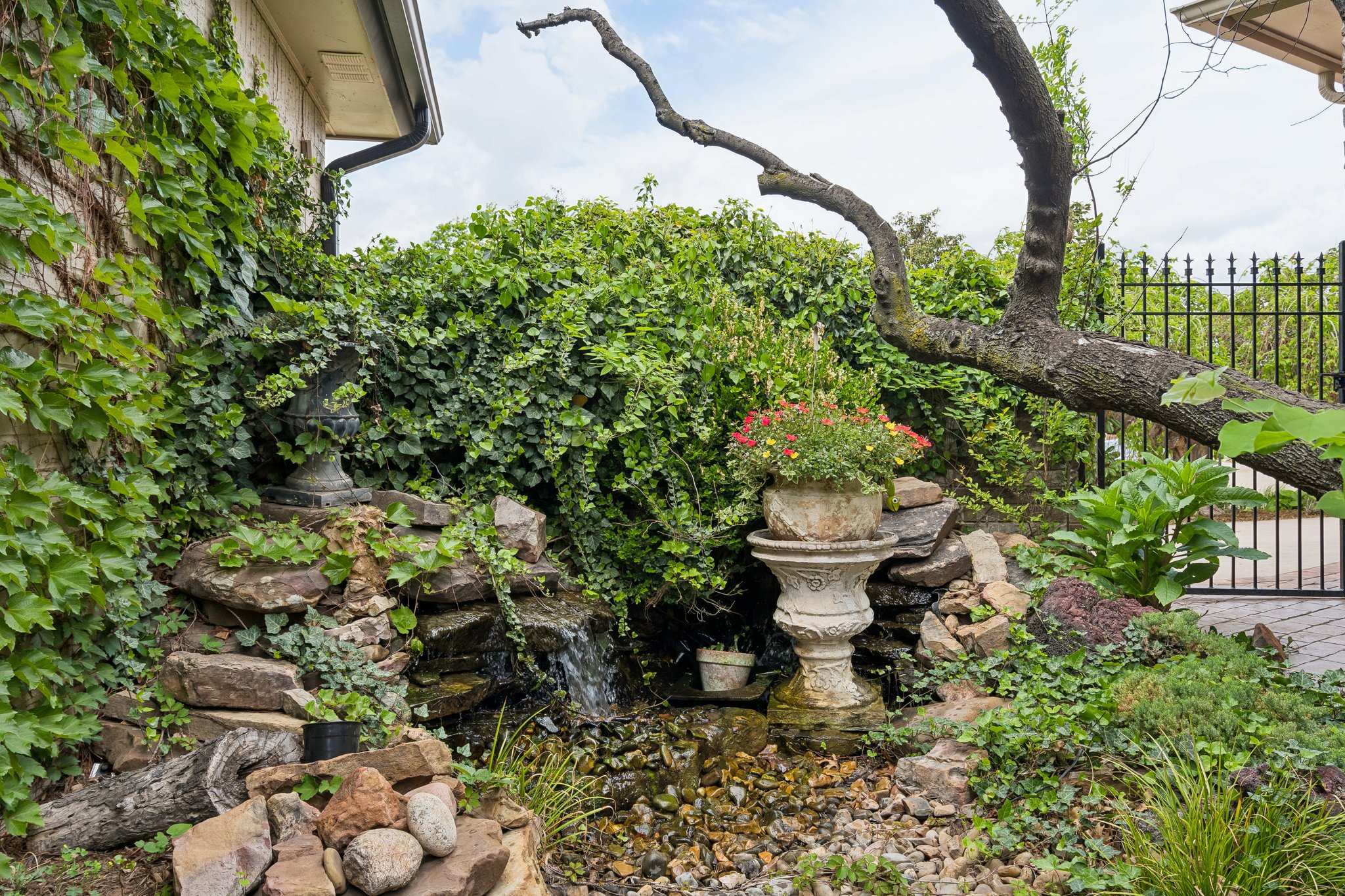 5912 Chestnut Ct_002 (2).jpg