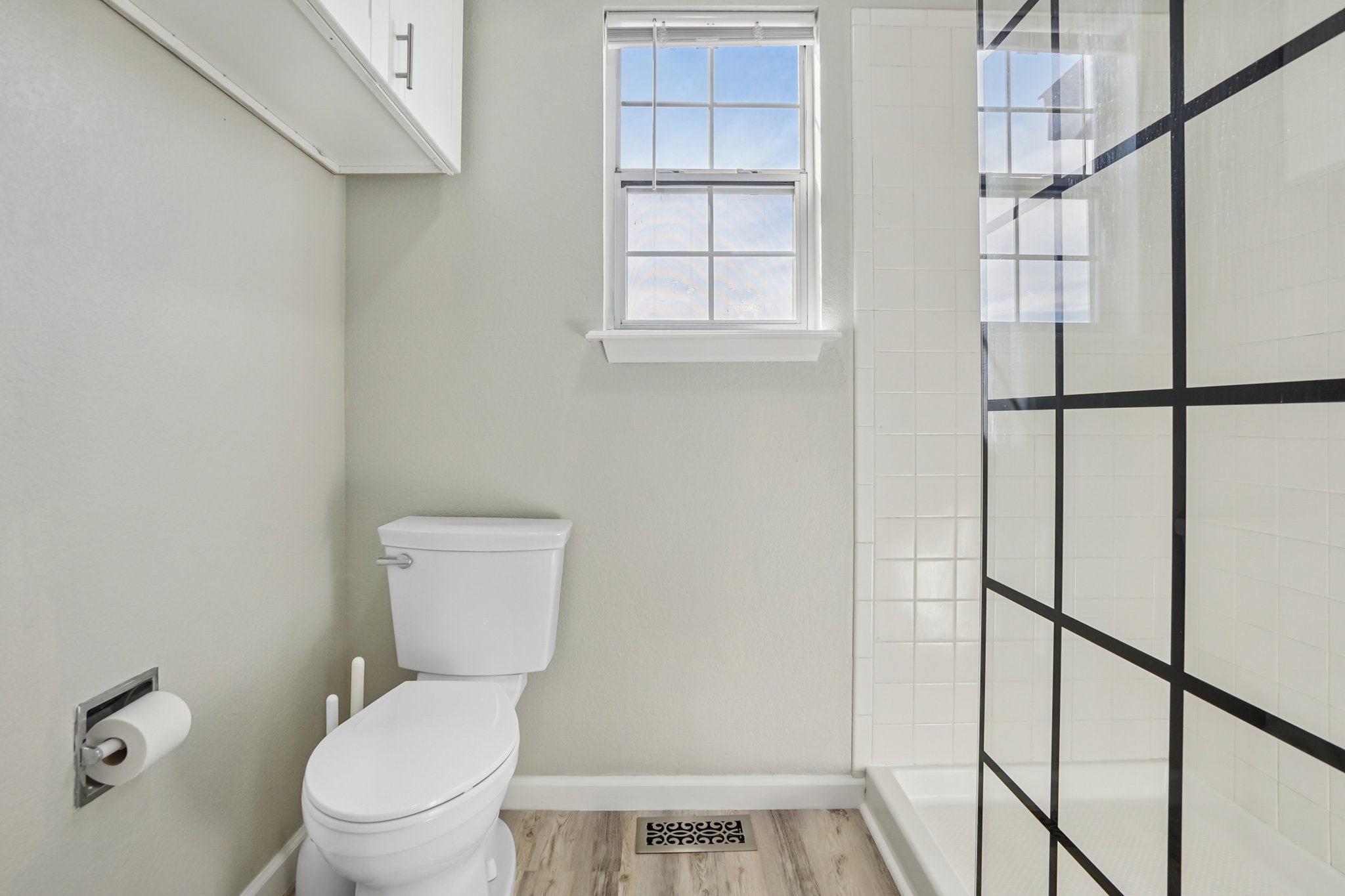 E 121st Pl-S3009-032.jpg