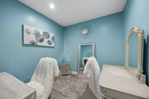Primary Bedroom Closet