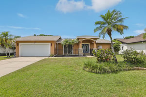 Oakhurst Dr-S0704-001.jpg