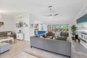 Oakhurst Dr-S0704-012.jpg