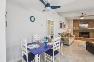 Oakhurst Dr-S0704-015.jpg