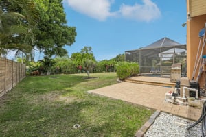 Oakhurst Dr-S0704-032.jpg
