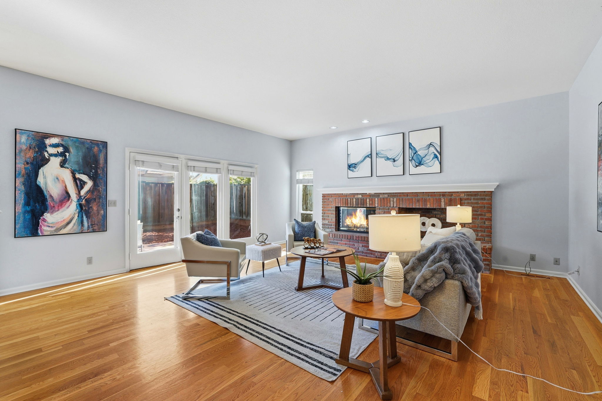 010_F8_5916 Sterling Oaks Dr