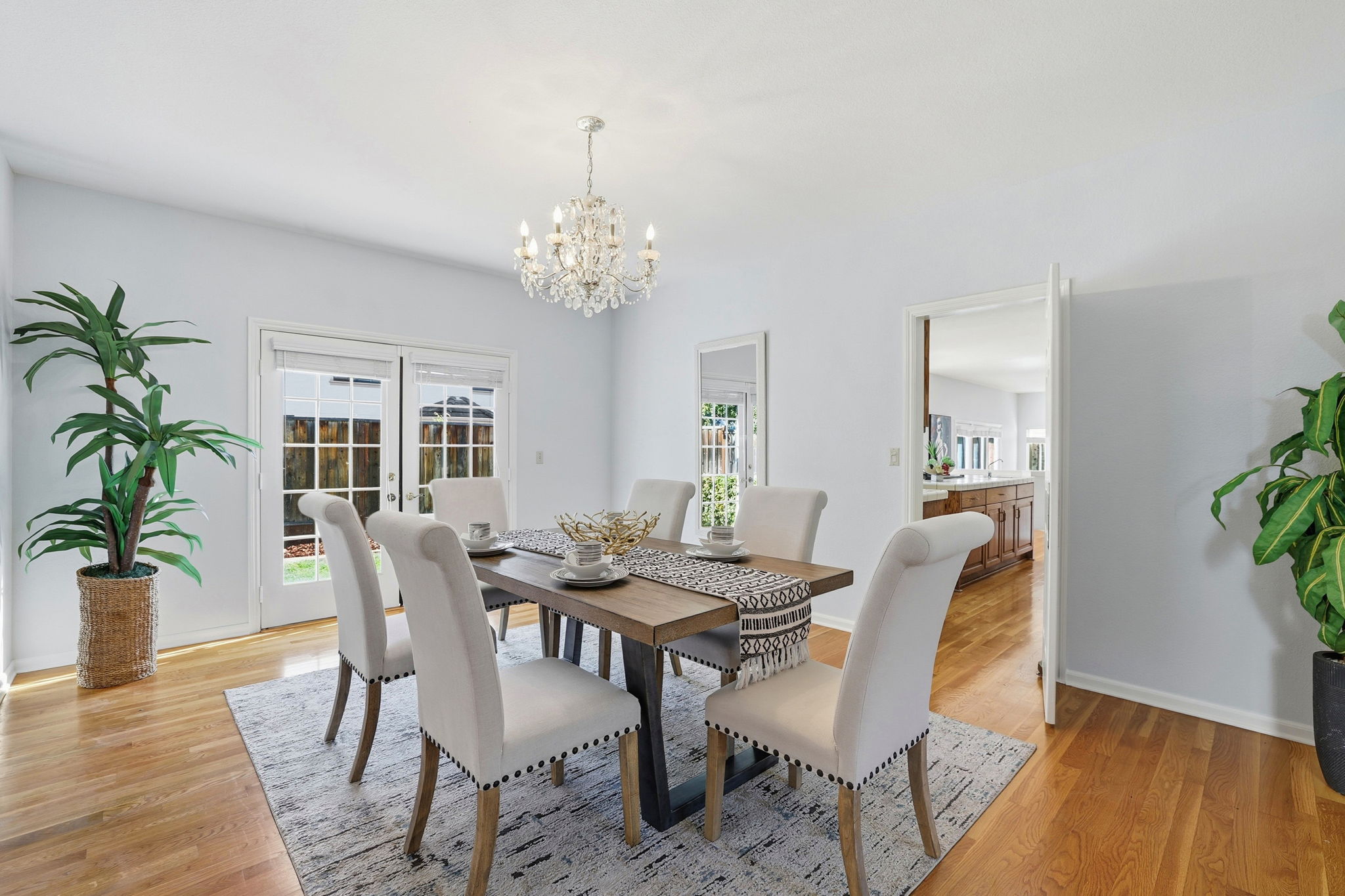 022_F8_5916 Sterling Oaks Dr