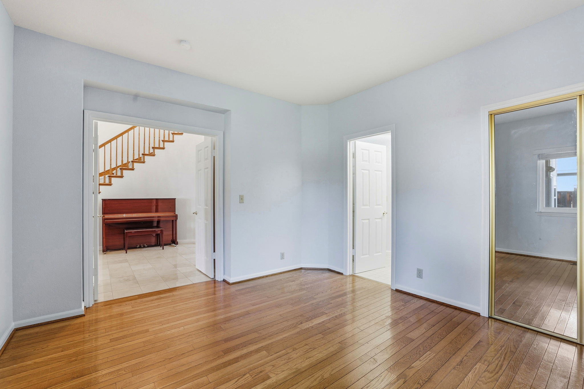 026_F8_5916 Sterling Oaks Dr