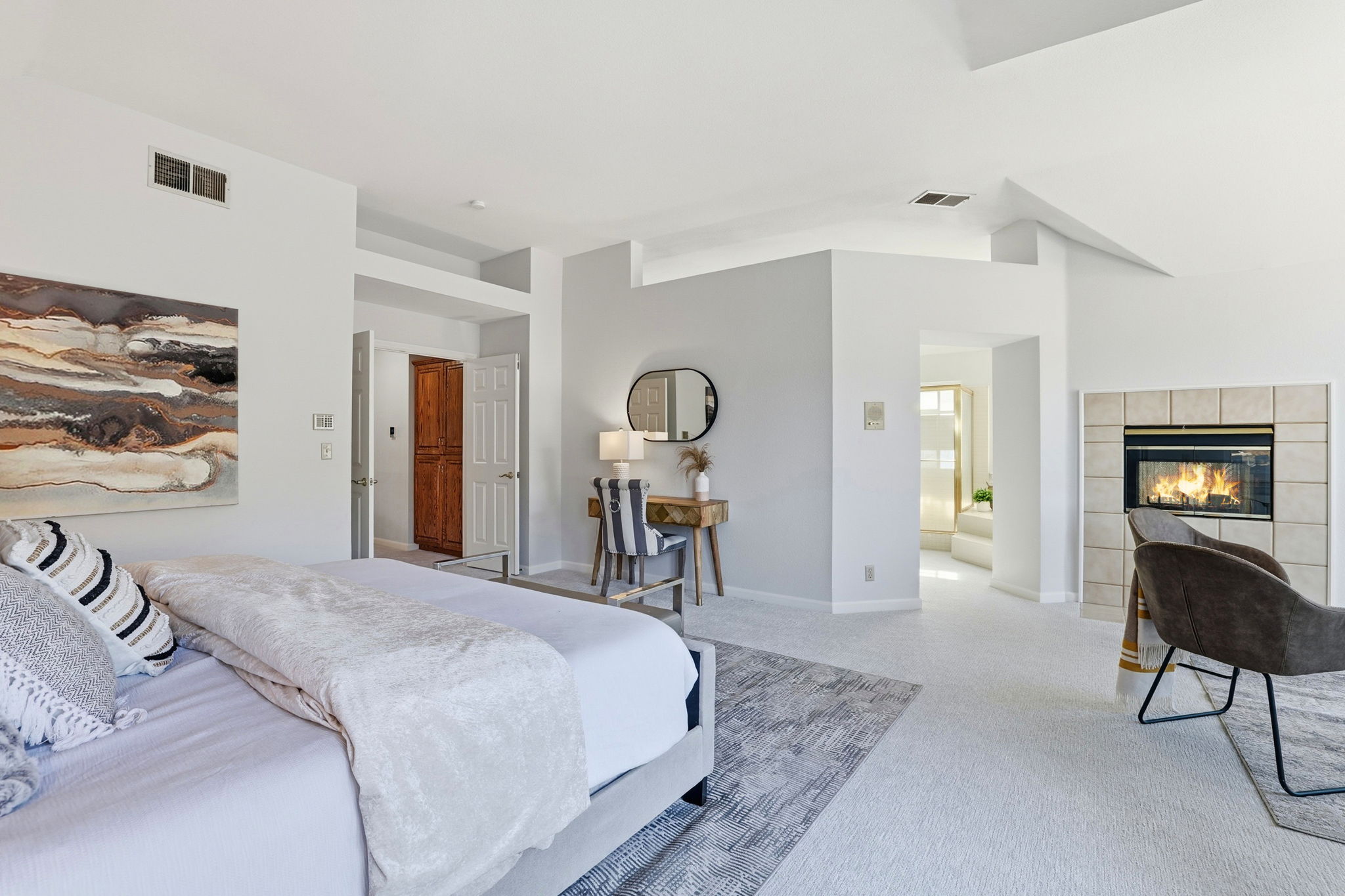 038_F8_5916 Sterling Oaks Dr