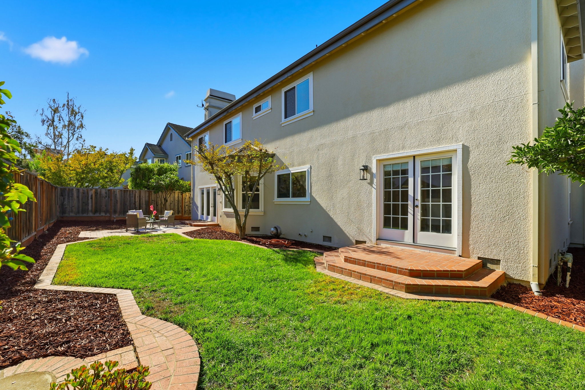 058_F8_5916 Sterling Oaks Dr