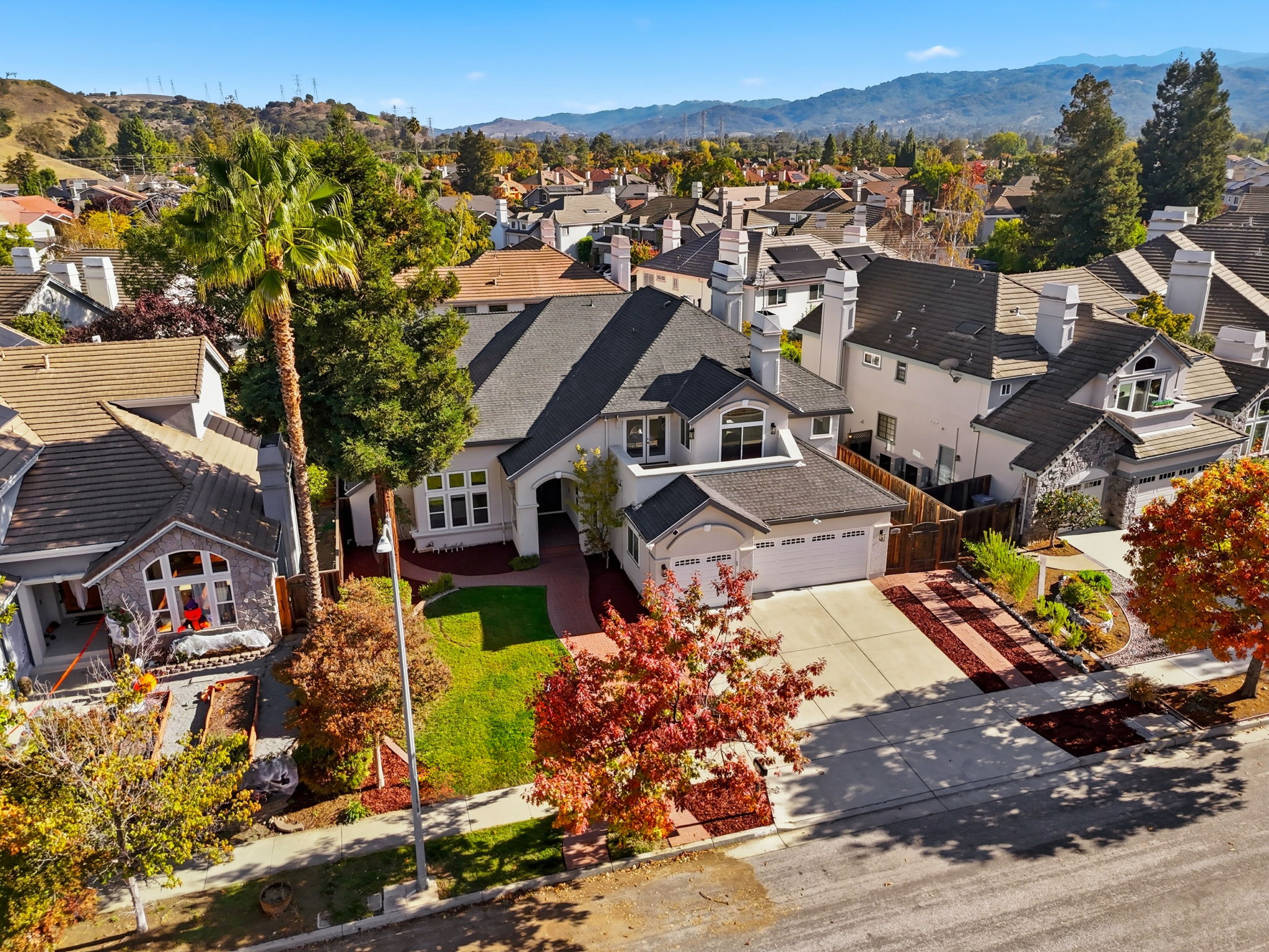 005_F8_AERIAL_5916 Sterling Oaks