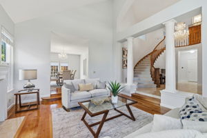 006_F8_5916 Sterling Oaks Dr