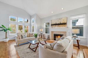 009_F8_5916 Sterling Oaks Dr