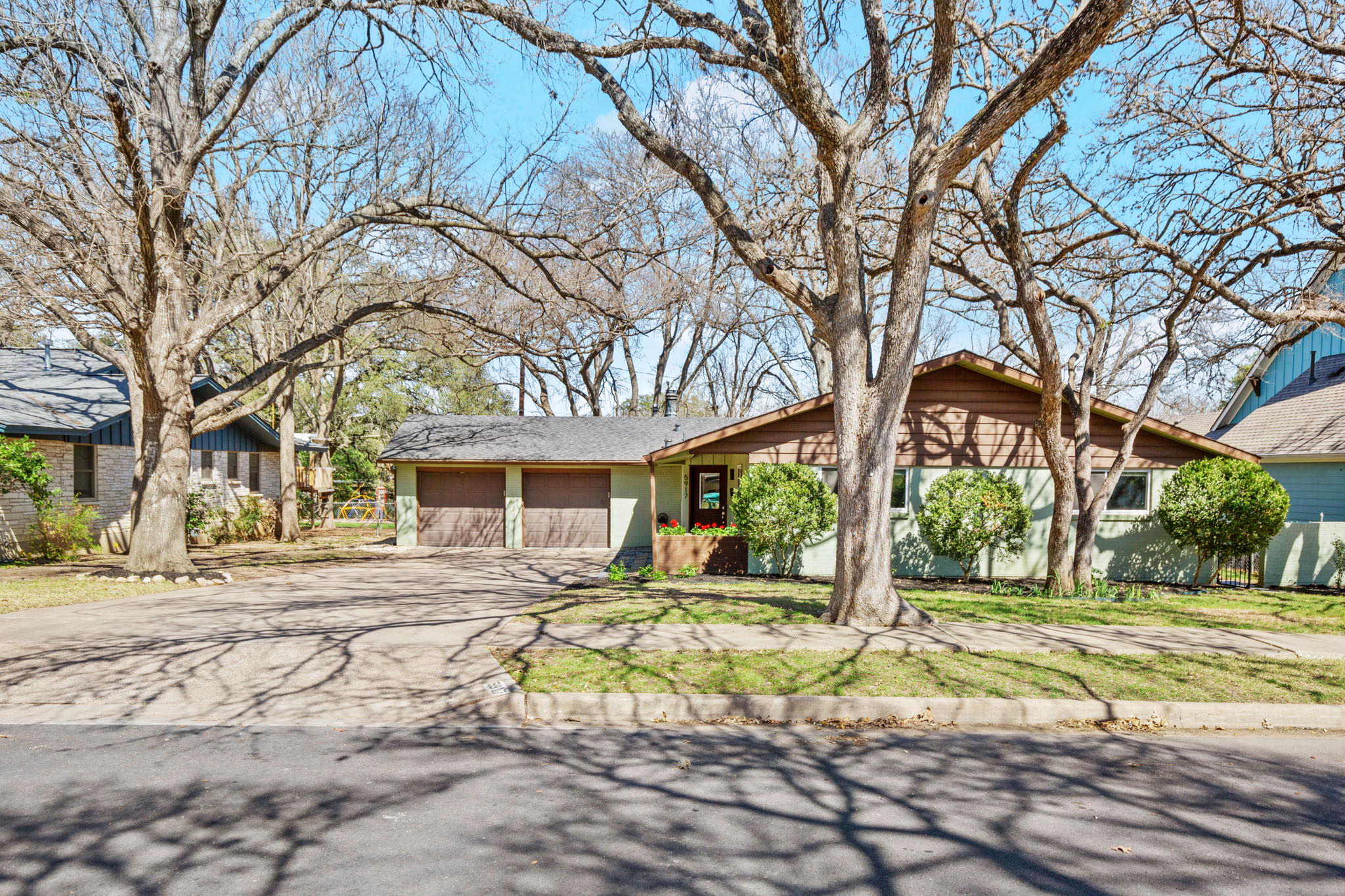 5917 Carleen Dr, Austin, TX 78757, USA Photo 29