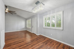 Dee Dr-S1408-010.jpg