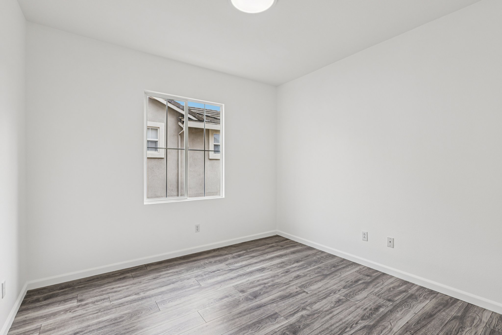 Topsfield Cir-S1602-018.jpg