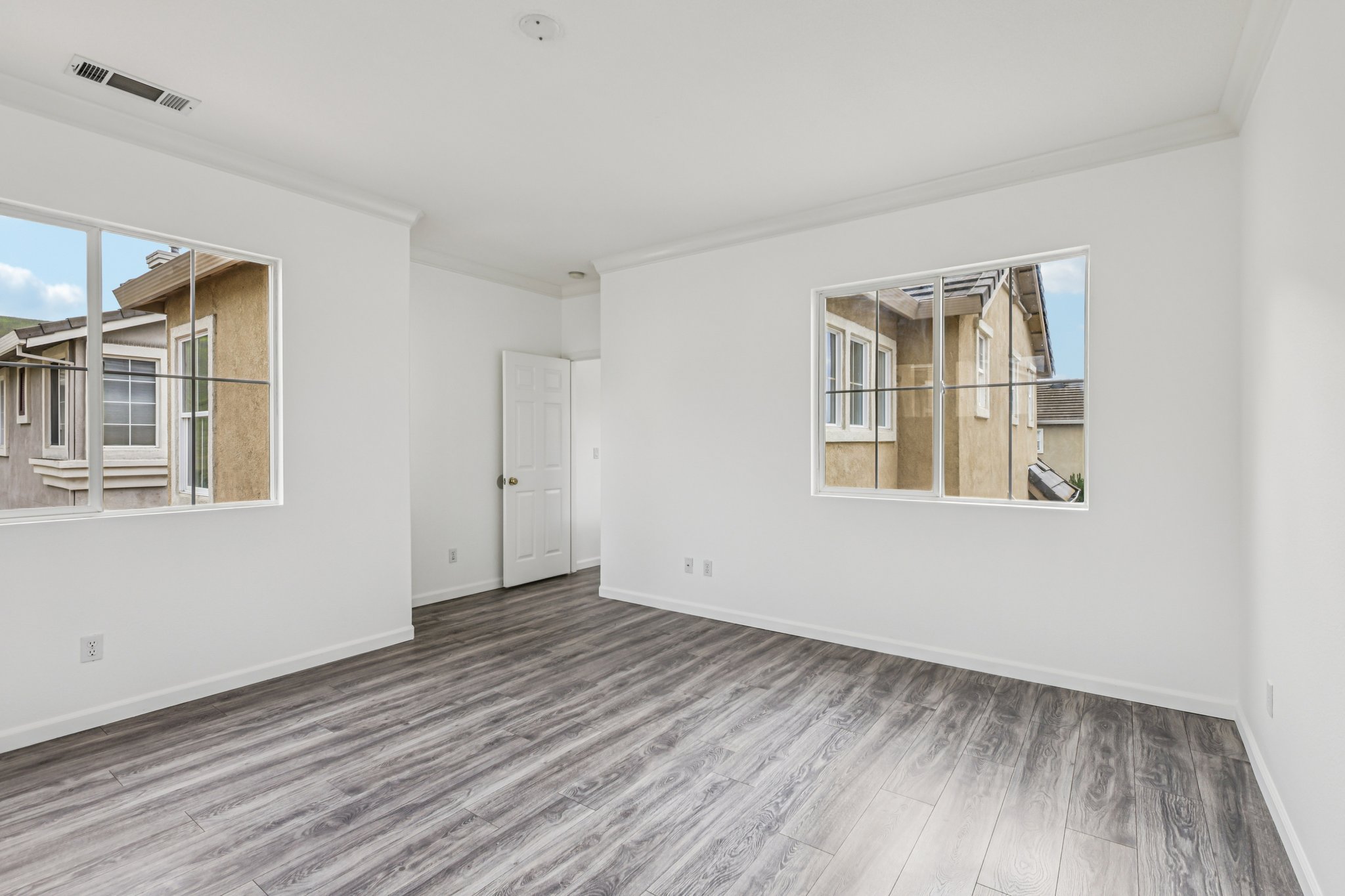 Topsfield Cir-S1602-023.jpg