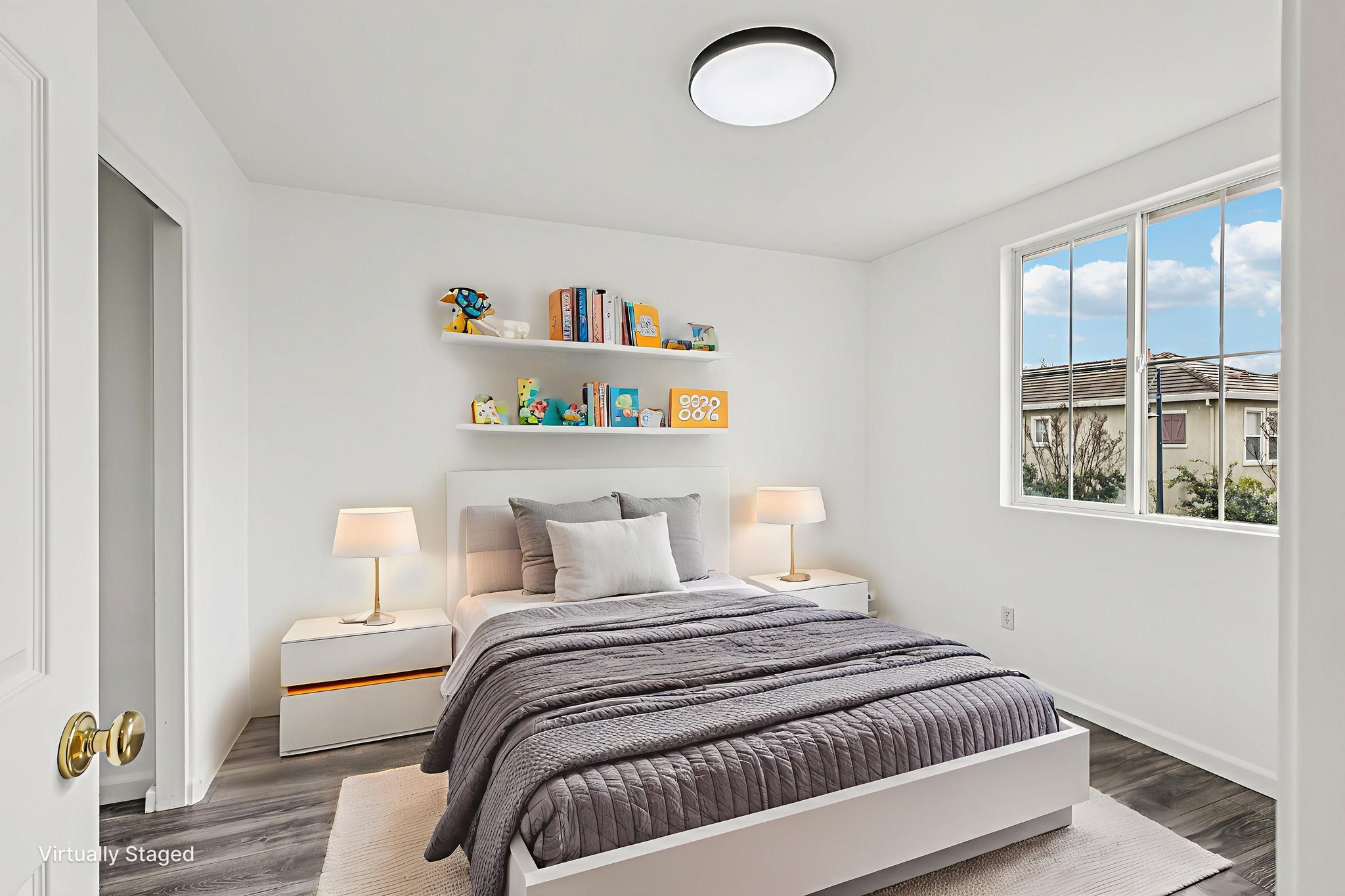 Topsfield Cir-S1602-015 virtually staged.jpeg