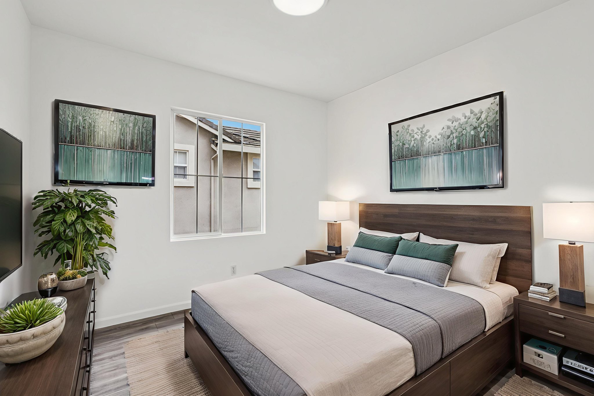 Topsfield Cir-S1602-018 virtually staged.jpeg