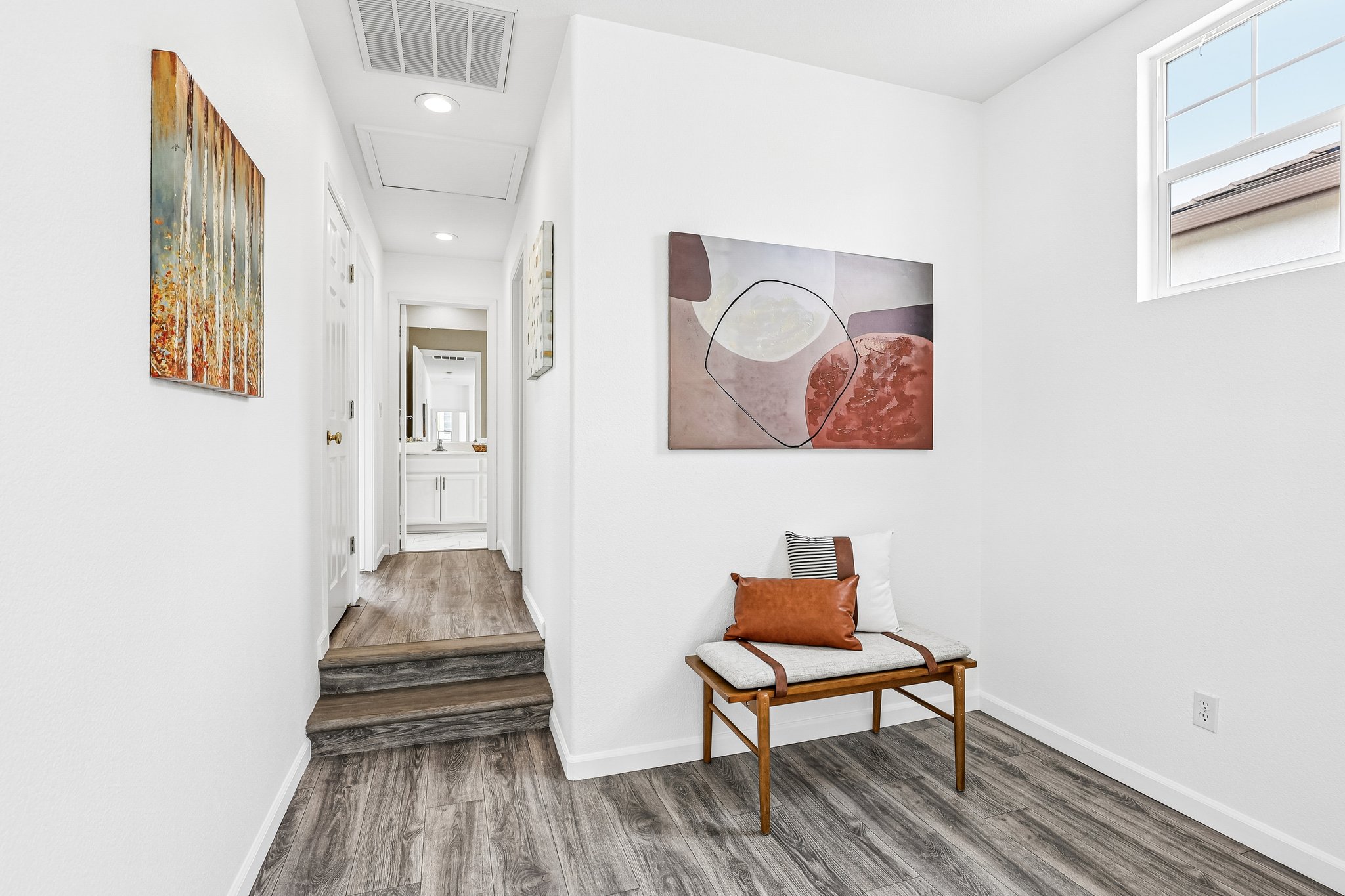 - 5919 Topsfield Cir-S2104-017.jpg