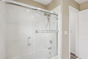 Topsfield Cir-S1602-026.jpg