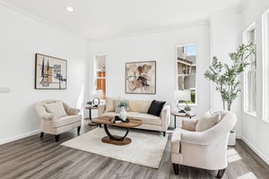 - 5919 Topsfield Cir-S2104-002.jpg
