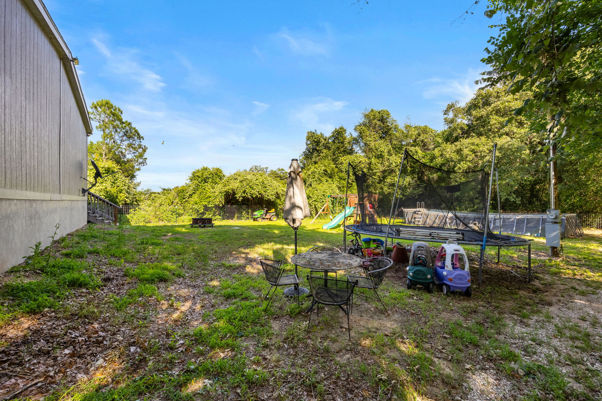  Photo 30