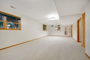  Photo 37