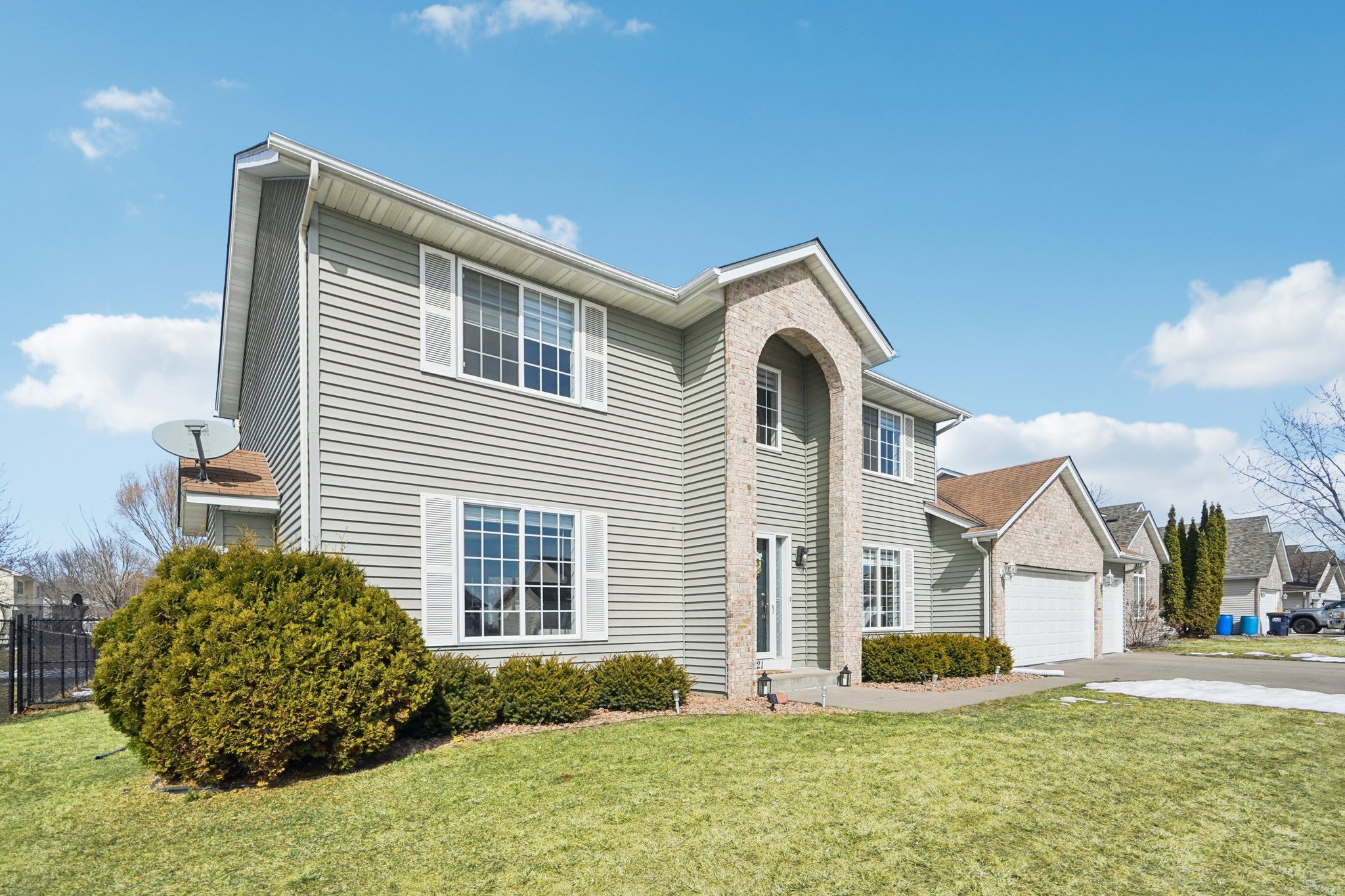 200th St W-S2103-002.jpg