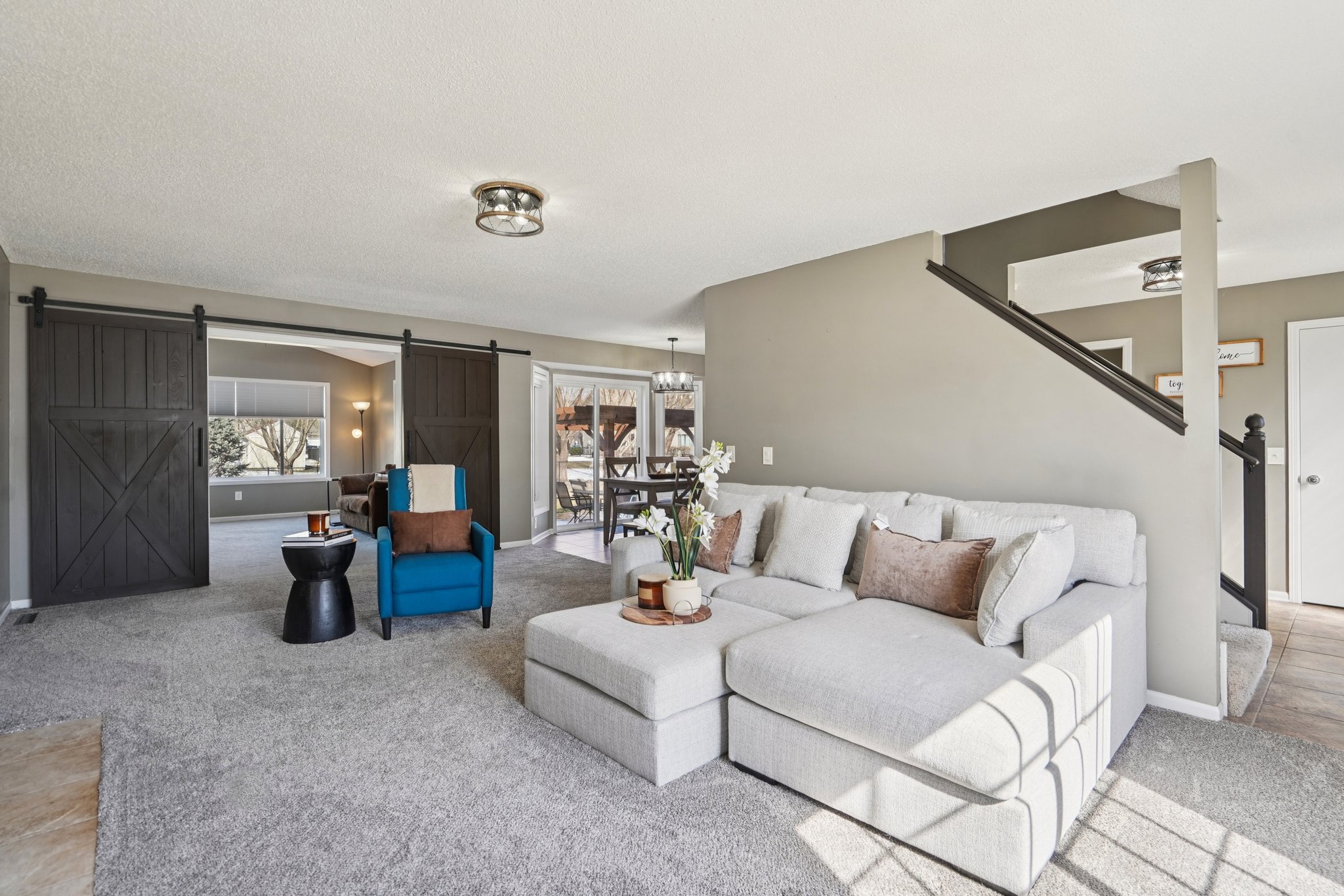 200th St W-S2103-008.jpg