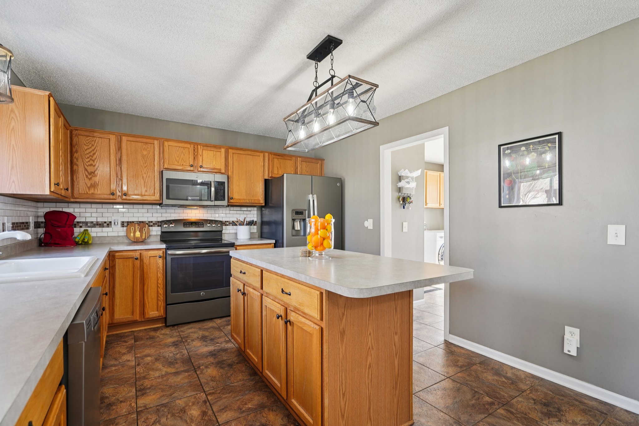 200th St W-S2103-017.jpg