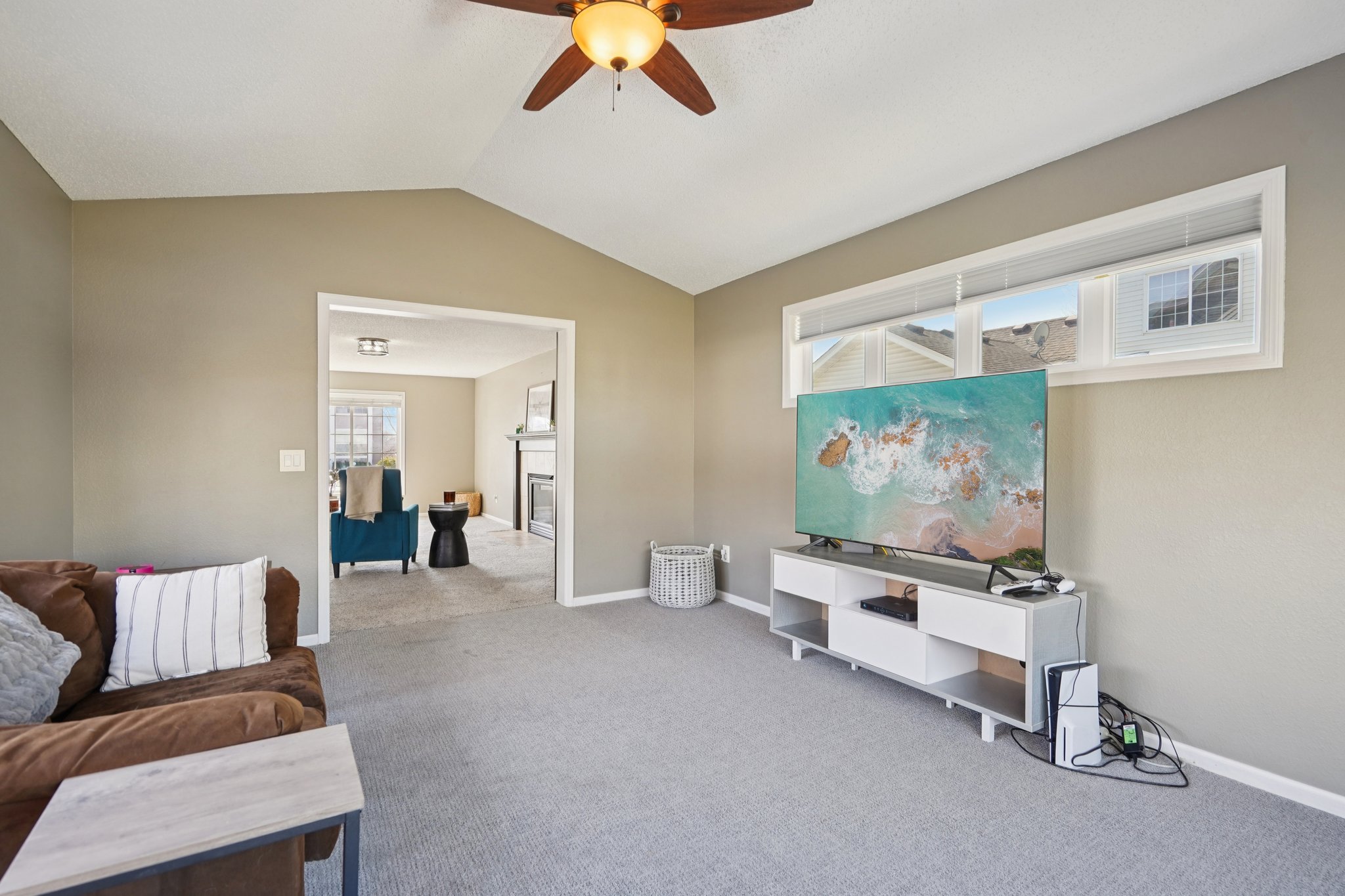 200th St W-S2103-030.jpg