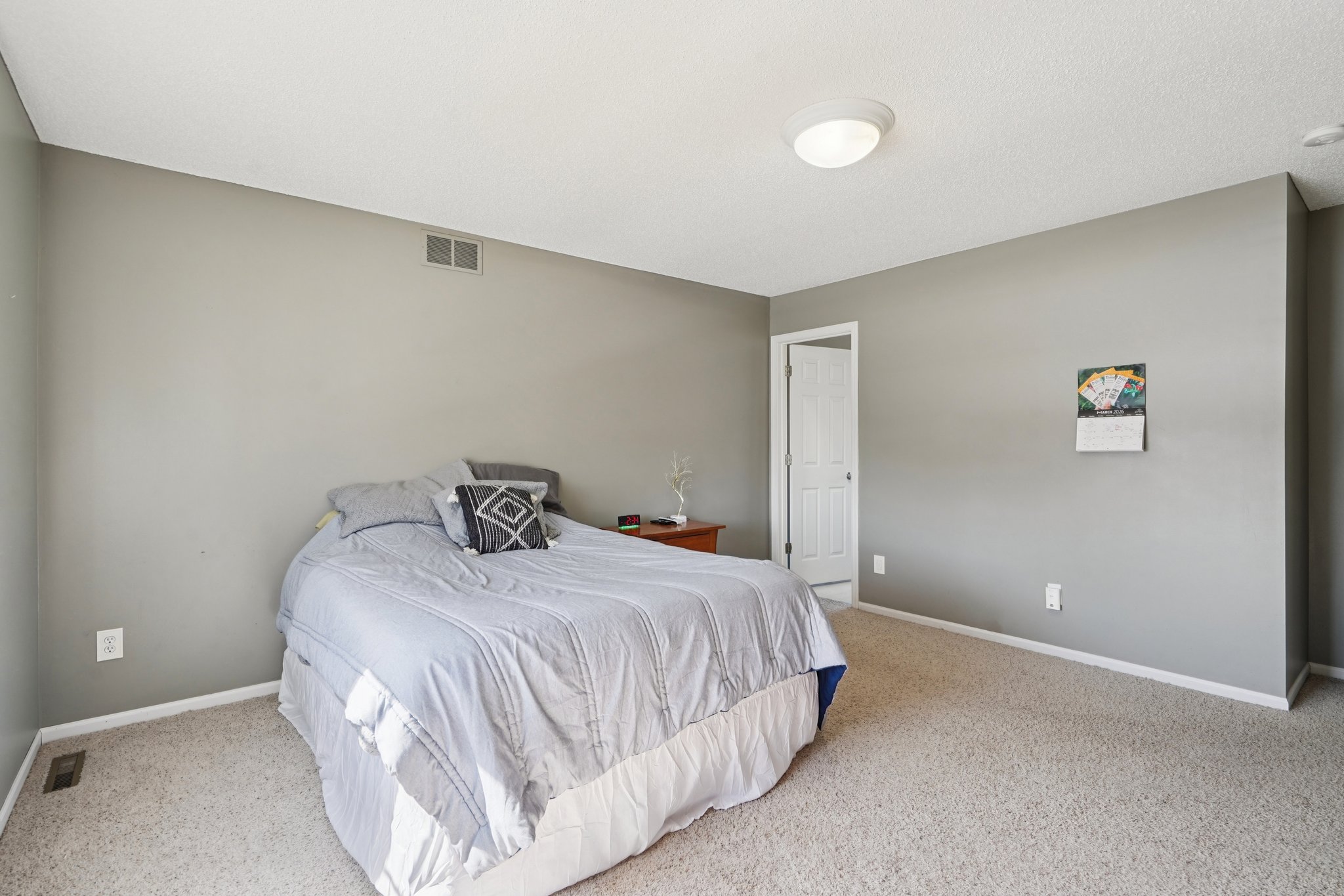 200th St W-S2103-041.jpg