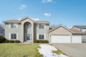 200th St W-S2103-001.jpg